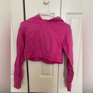 Lululemon Cropped Sonic Pink Sweatshirt Size 4!! Only worn once!!!